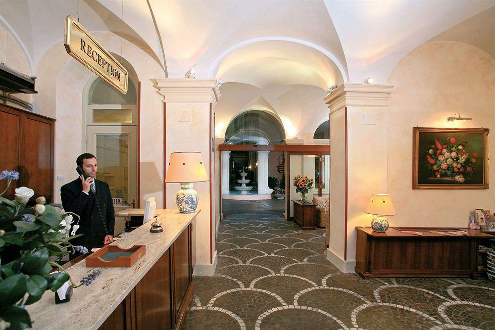 Domus Romana Hotel Интерьер фото